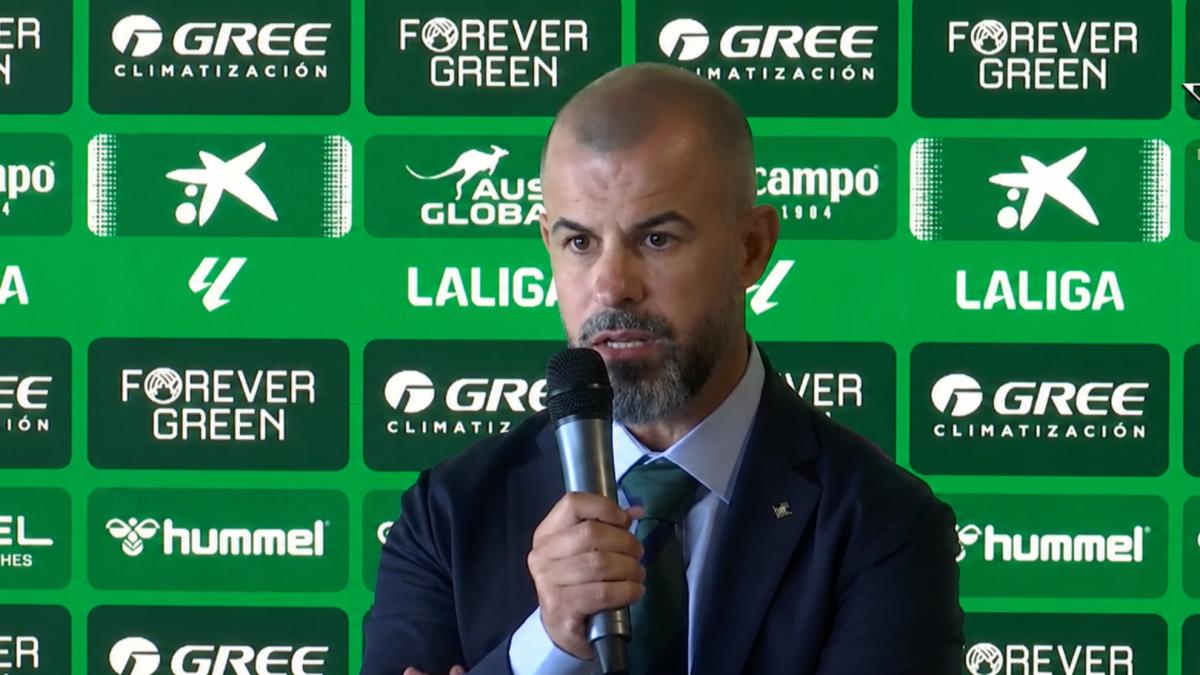 Fajardo presume de grupo: "Miras al banquillo y eres consciente del nivel"