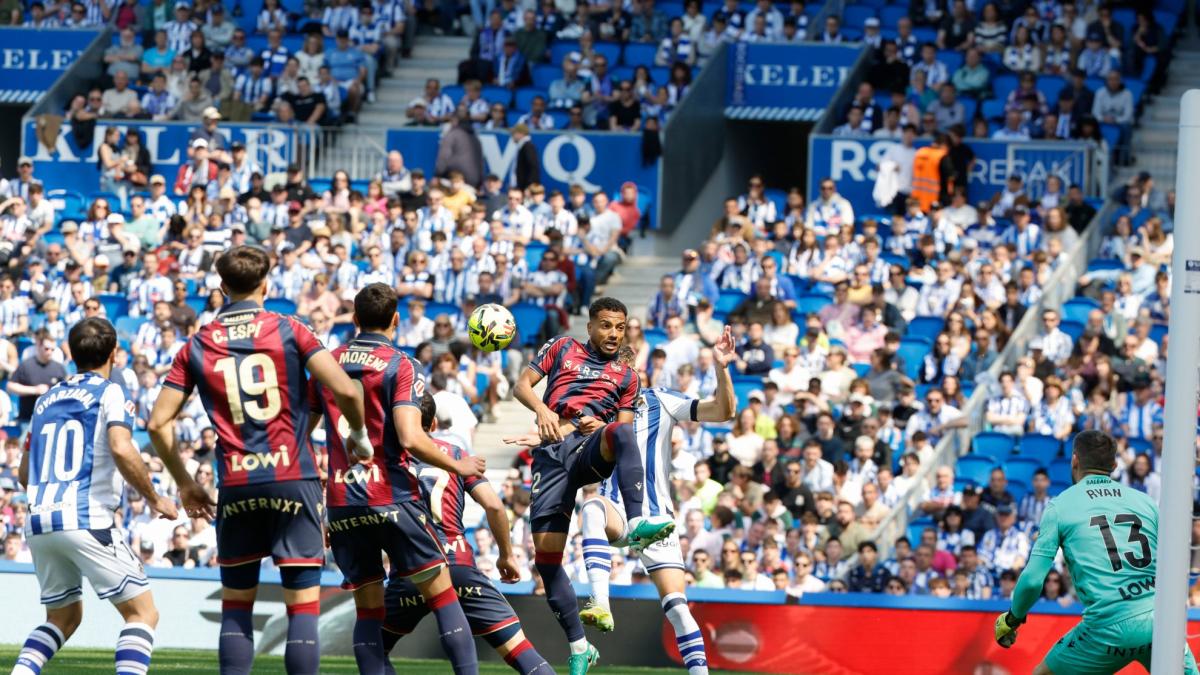 Bordalás pone a prueba la mentalidad de hierro del ‘colista’ Levante, a siete puntos de la salvación