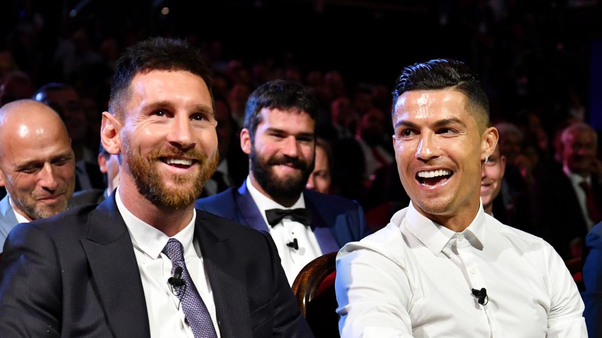 El mensaje de reconocimiento de Cristiano a Messi: "Tantos años defendiendo a tu país..."