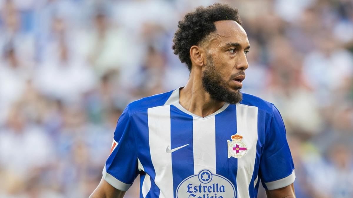 Aubameyang, operado con éxito de la rodilla derecha