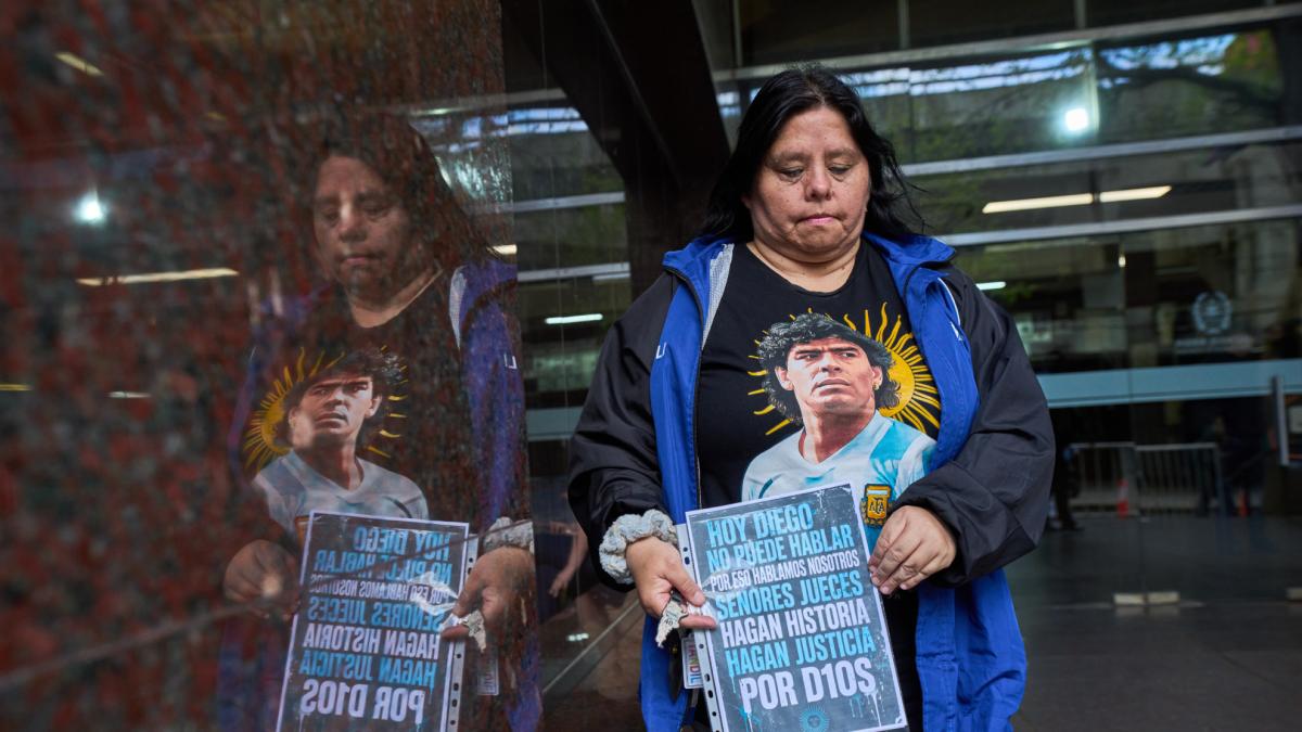 La Justicia absuelve al médico clínico Pedro Di Spagna en el juicio por la muerte de Maradona