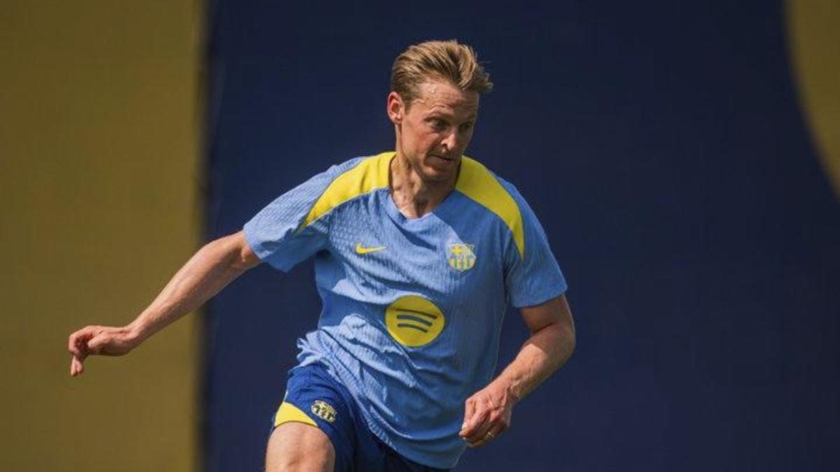 Convocatoria del Barcelona para el derbi: vuelve De Jong