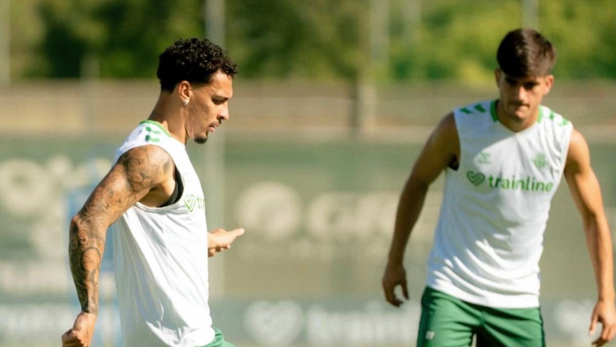 Morante vuelve al grupo en la sesión a puerta cerrada del domingo