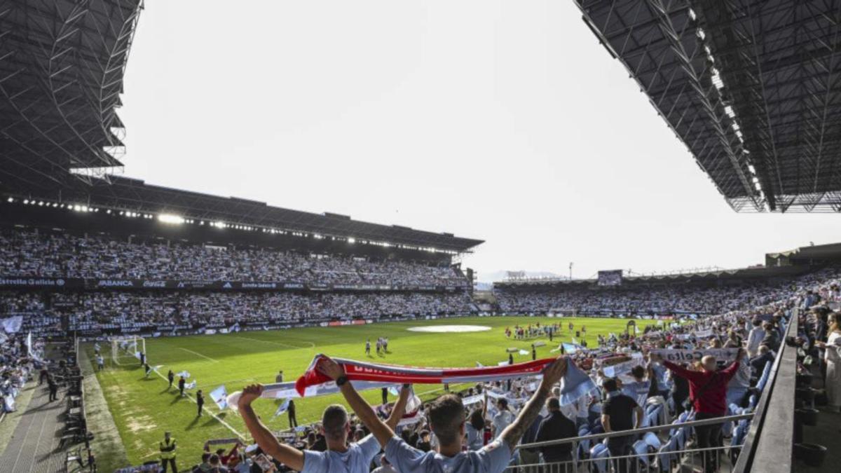 Peligra el Celta-Osasuna por un hongo en el césped de Balaídos