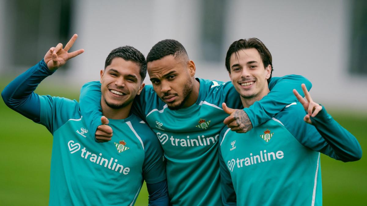 Natan será duda hasta última hora, pero entra en la lista frente al Elche