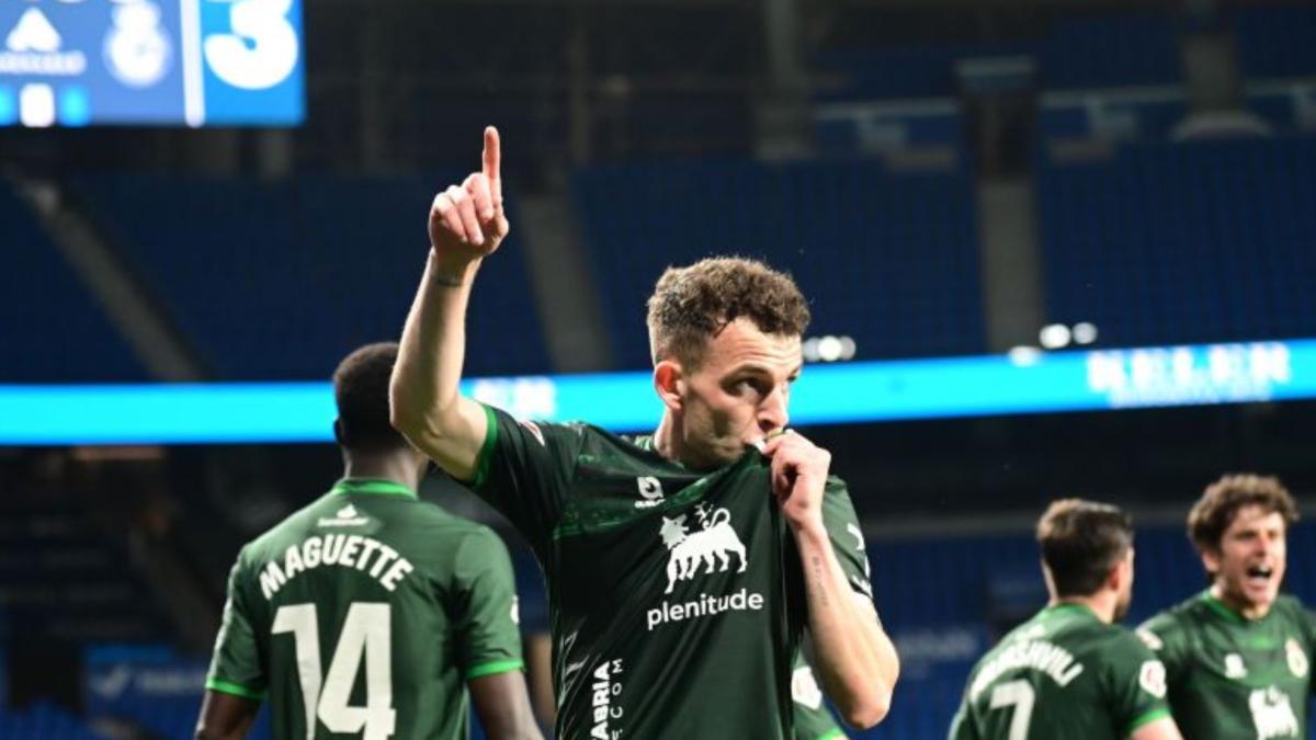 Con Iñigo Vicente es más fácil: la ilusión del Racing, más cerca