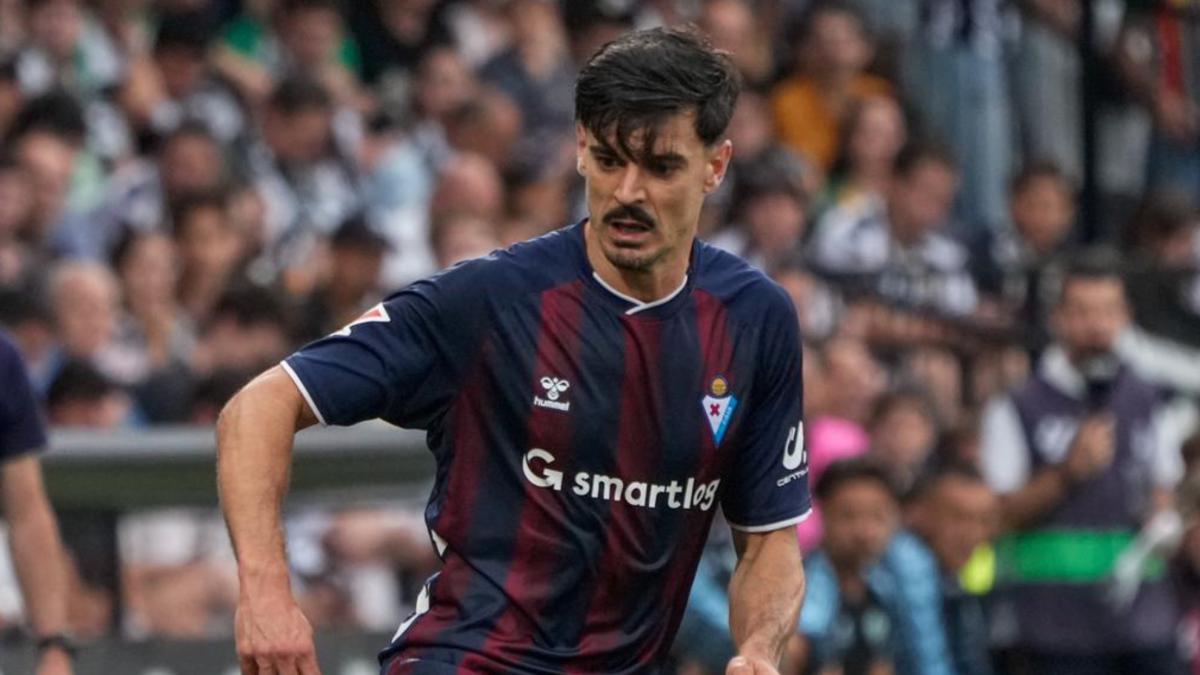 Sergio Álvarez sufre una rotura muscular y estará varias semanas de baja