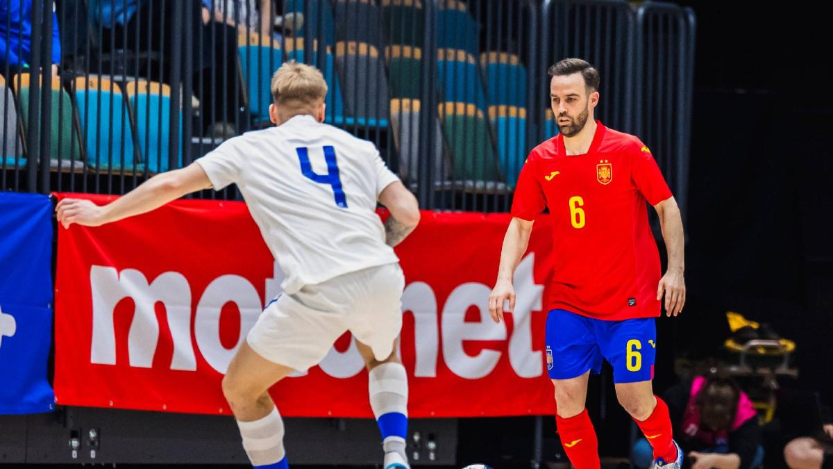 España y Finlandia empatan en su primer amistoso en Nokia