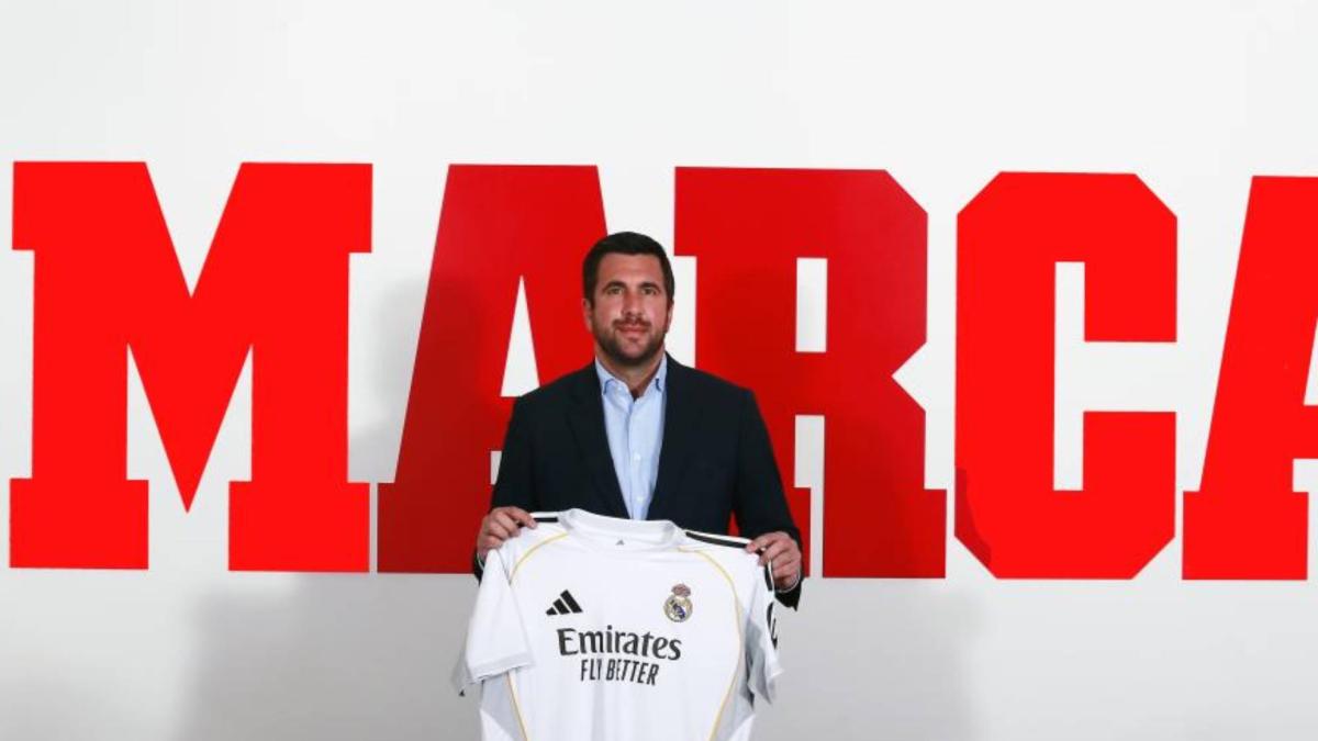 Enrique Riquelme: "Tengo dos grandes estrellas internacionales fichadas"