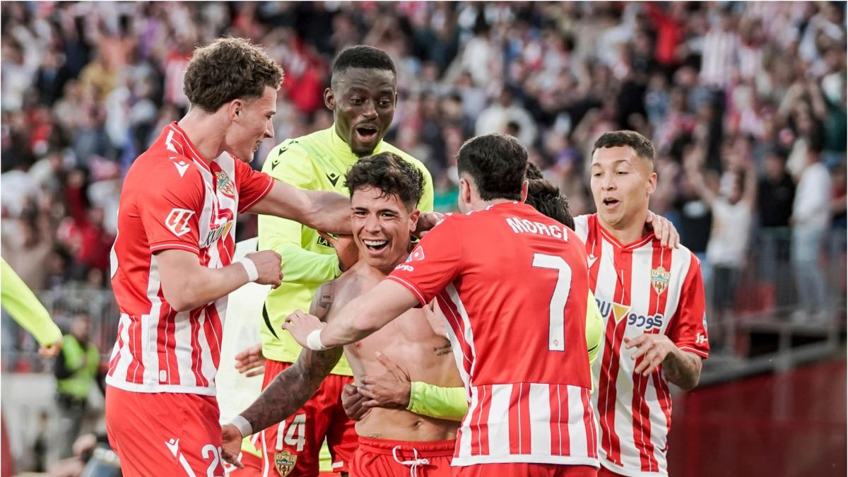 Los precedentes invitan al optimismo del Almería en Santander