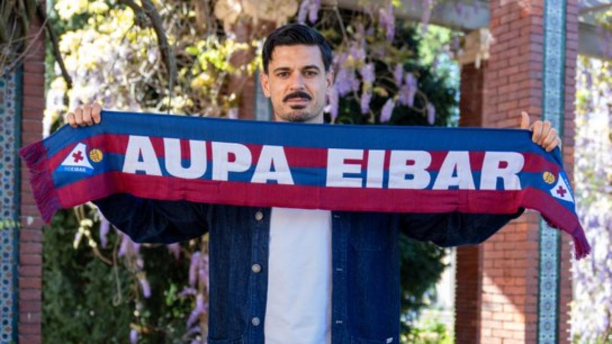 El Eibar 'ata' a Sergio Álvarez hasta 2028