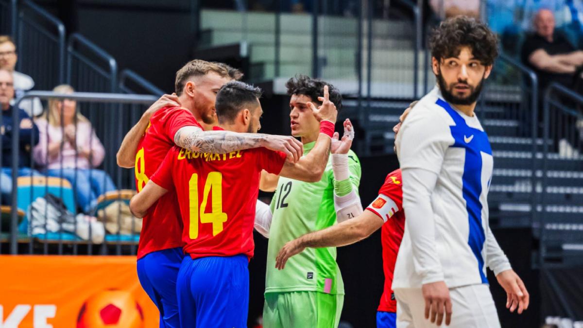 Eric Martel vuelve a marcar con España más de siete años después