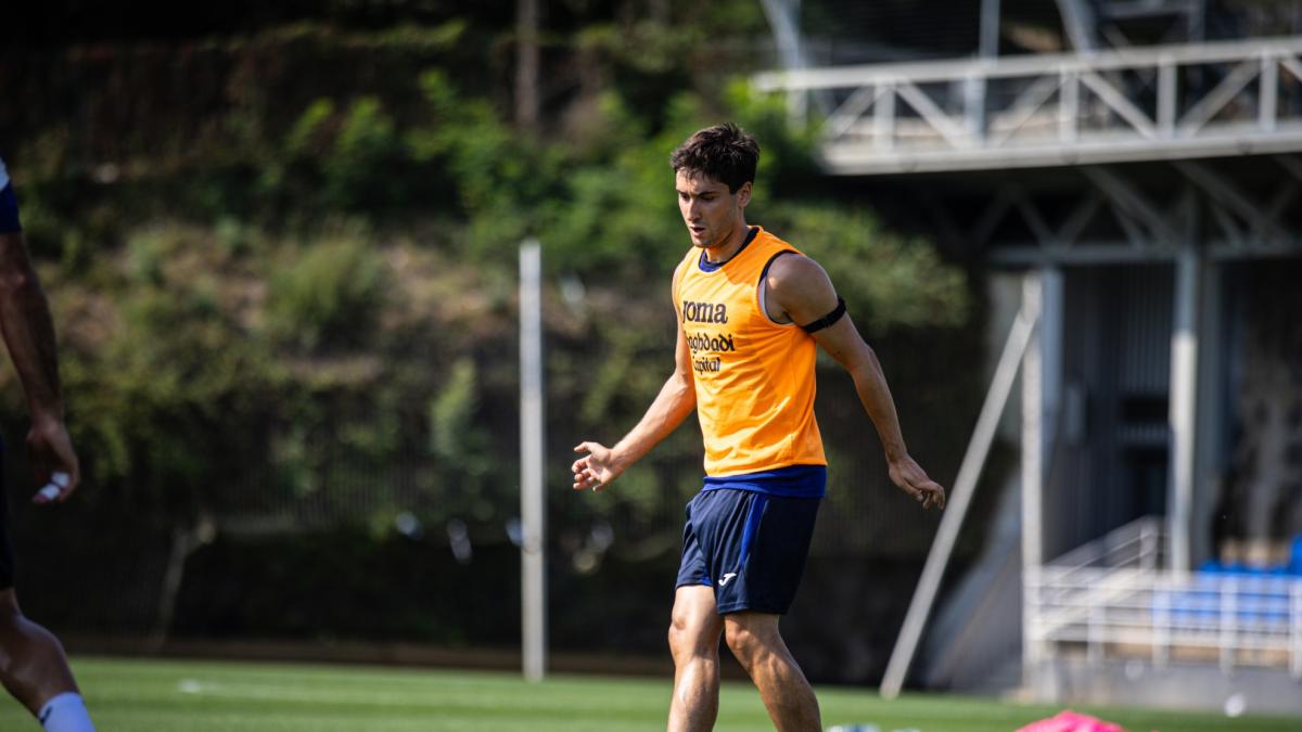 Sarr y Gorrotxategi entran en una lista para recibir al Espanyol de la que cae Pacheco