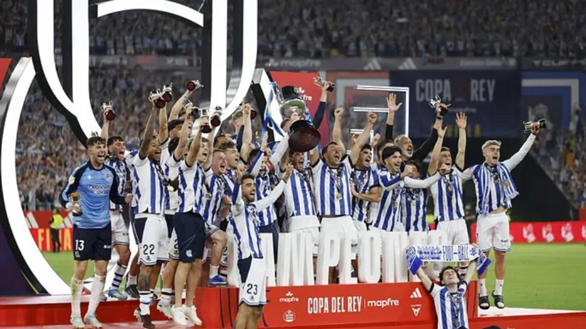 Y al séptimo título enloqueció de alegría