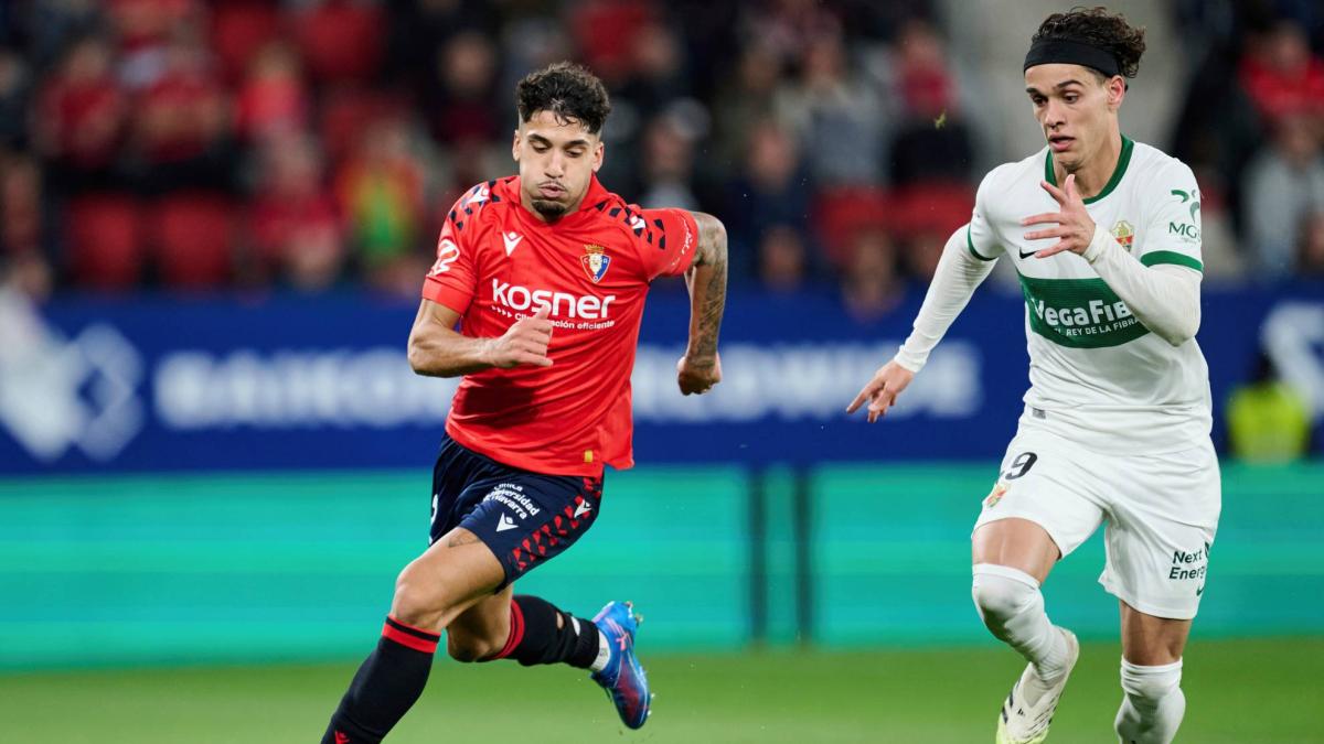 Osasuna traspasa a Iker Benito al Querétaro por 500.000 euros