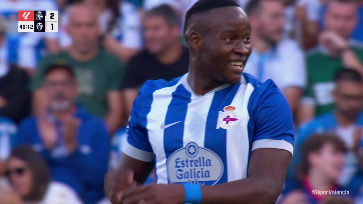 Aubameyang y Nsongo Bil abusan de un Valencia penoso
