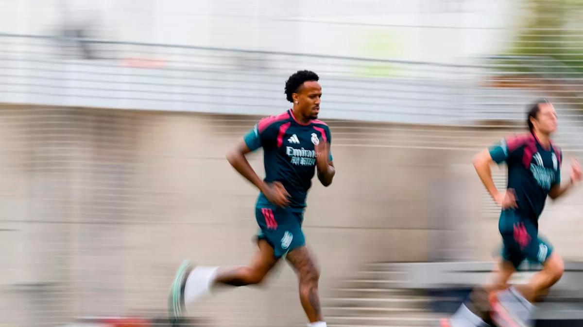 Militao firma su enésimo regreso
