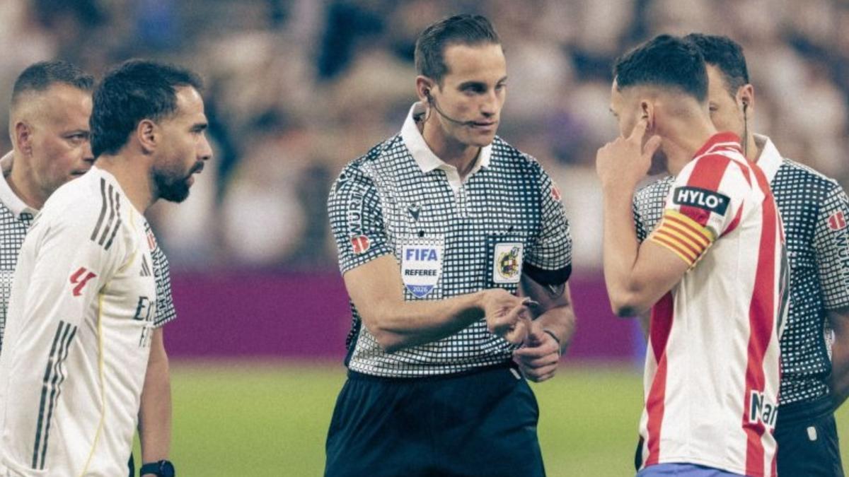 Las mejores imágenes de la jornada retro del fútbol español