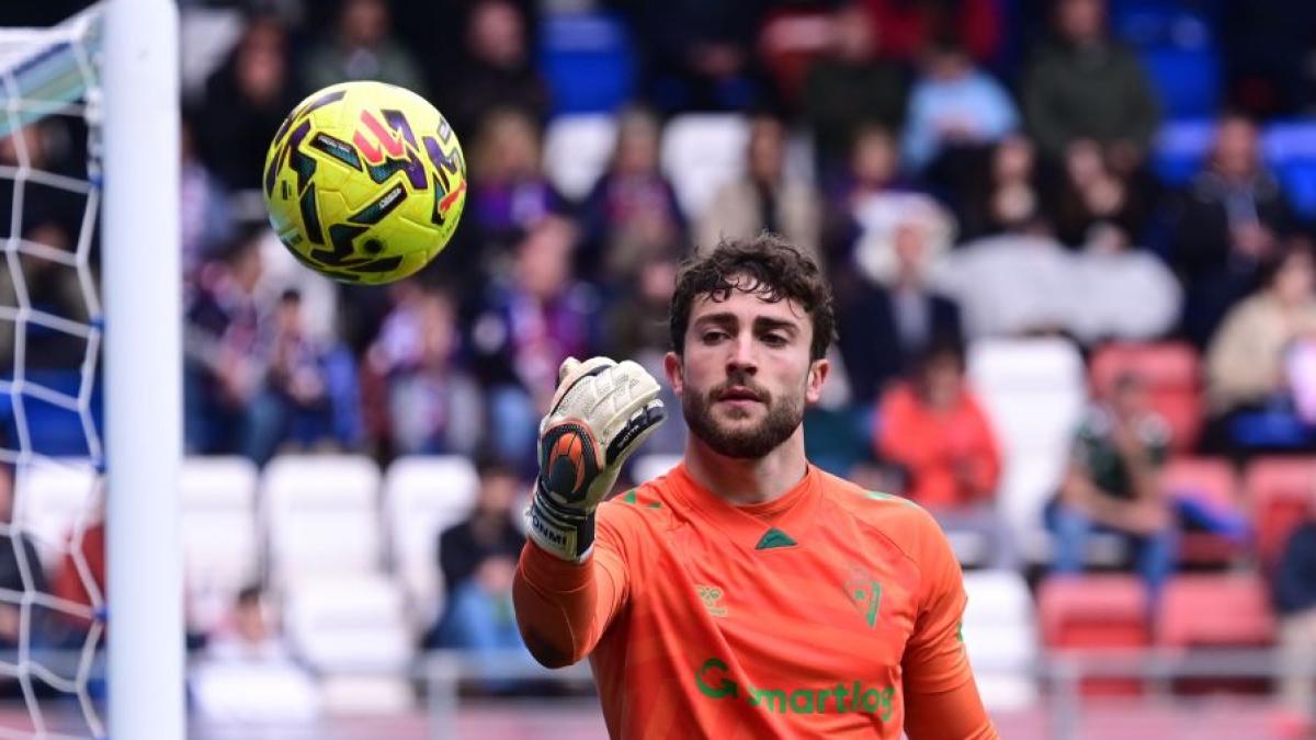 El Eibar se abona a la puerta a cero