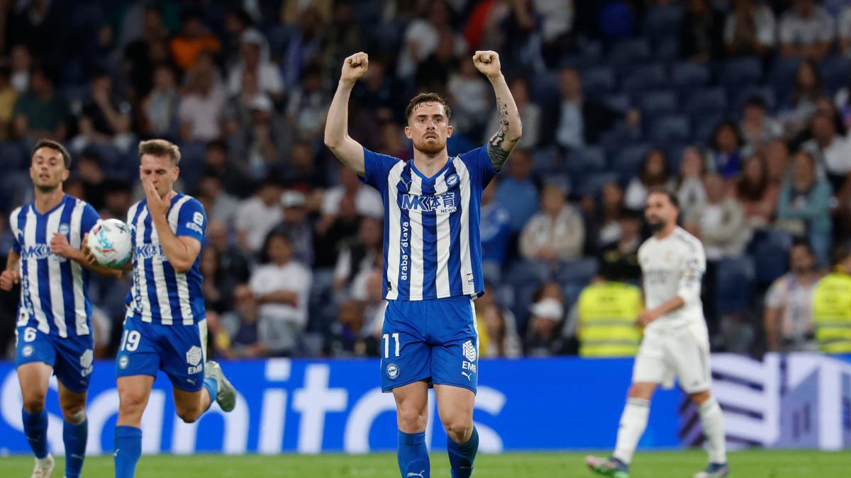 El Alavés paga en el Bernabéu su falta de contundencia