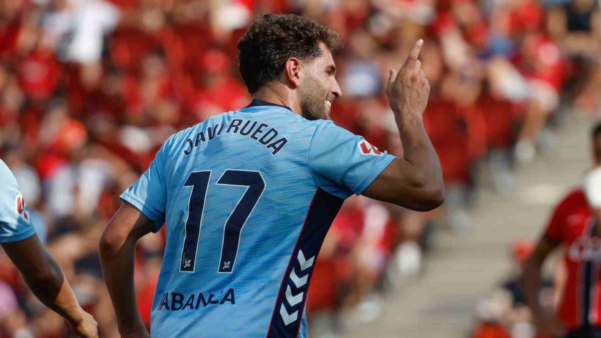 El Celta ofrece una mejora salarial a Javi Rueda y rechaza la oferta del Nottingham Forest