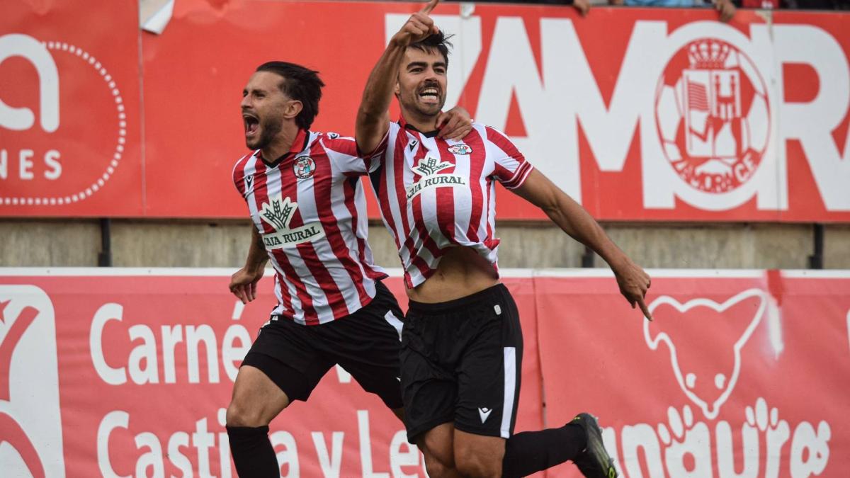 El Zamora supera a la Ponfe por juego y contundencia