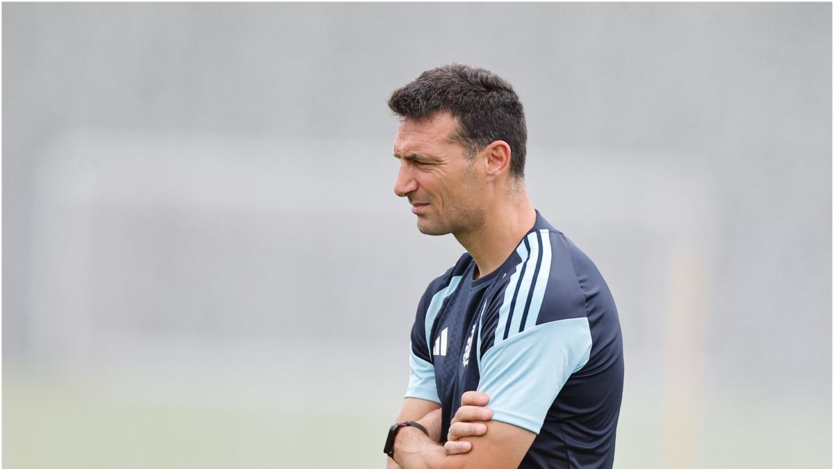 Scaloni lo confirma: "Messi irá al banco de inicio"