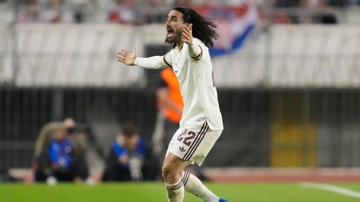 Cucurella hace otro país 'enemigo'